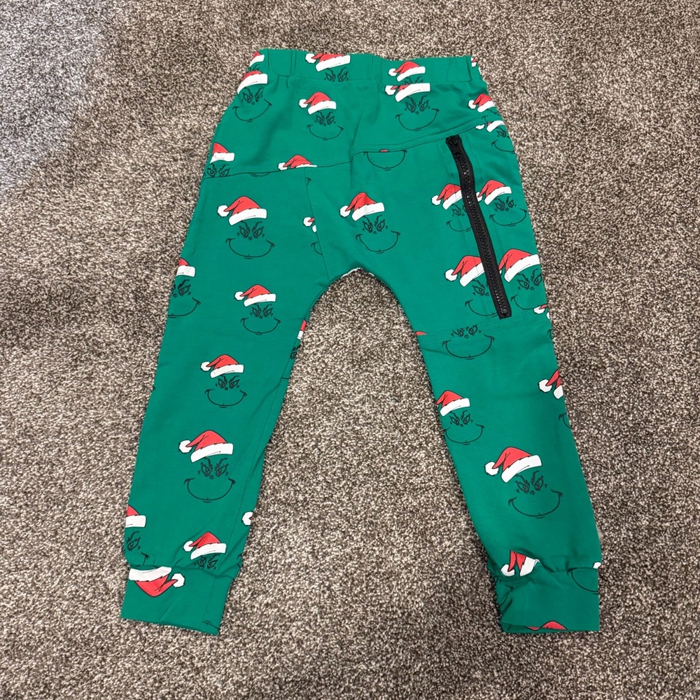 Posh Kiddos Grinch size 5 jogger pants.